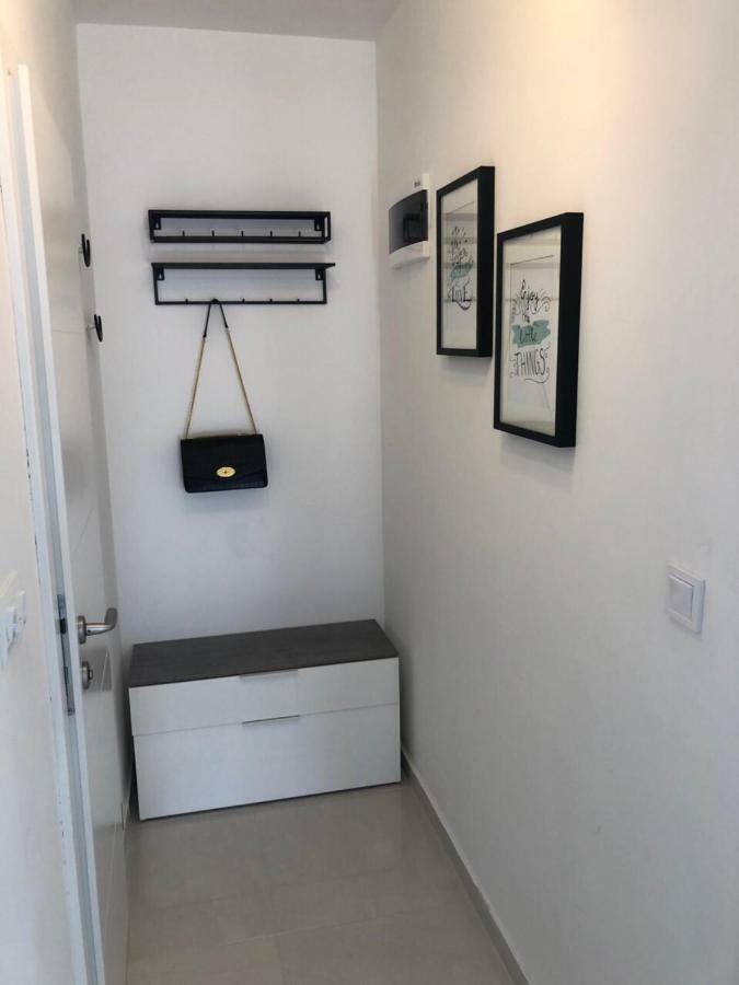 Ellavis Apartments 외부 사진